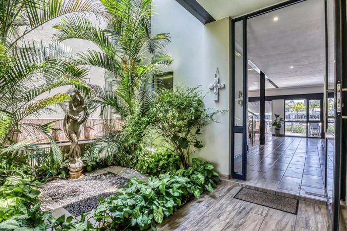 2 Lanner holiday home