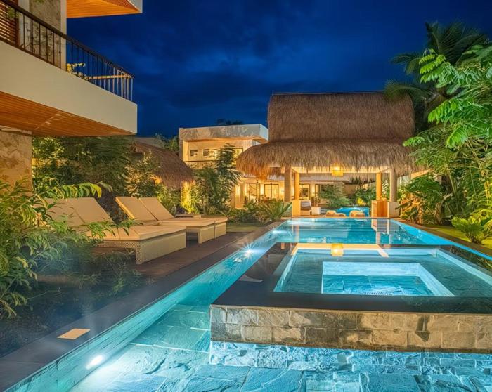 Tropical Elegance in central Panglao !