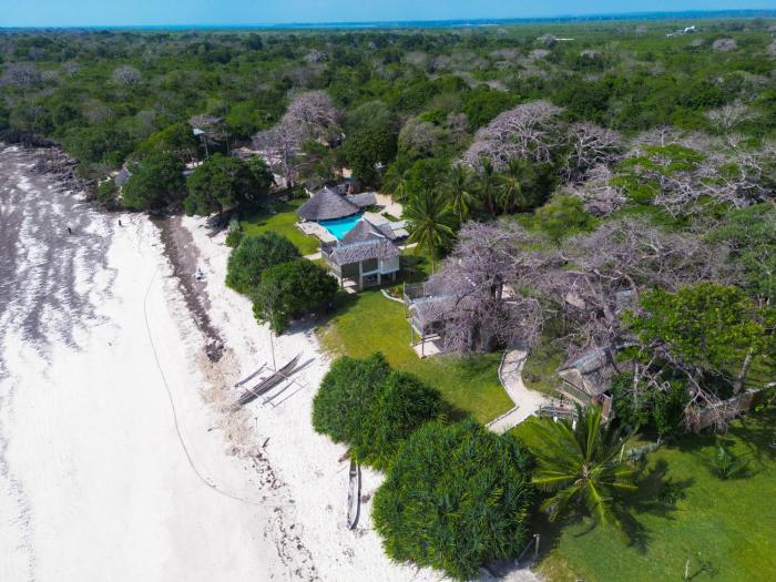 Coral Cove Diani Treehouses