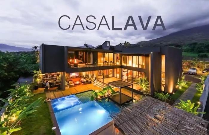 Luxury Home - Lava House, Volcano View