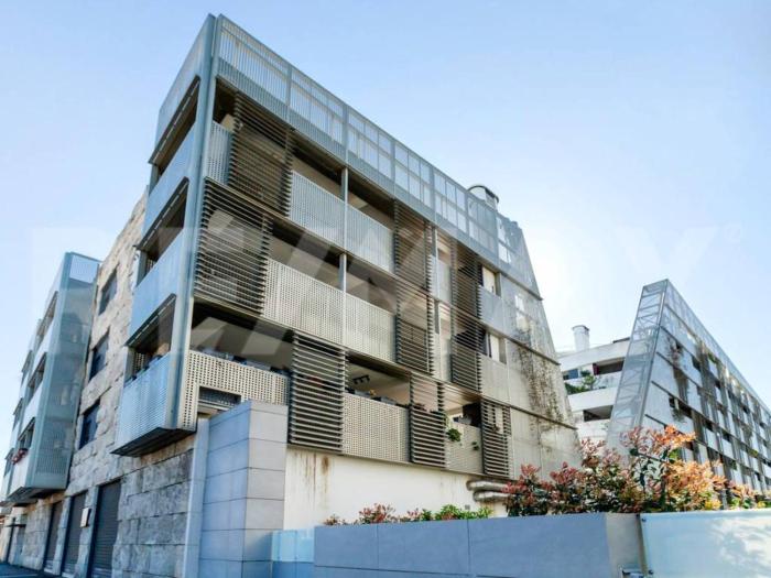 Big Modern Apartment Open Space with Terrace