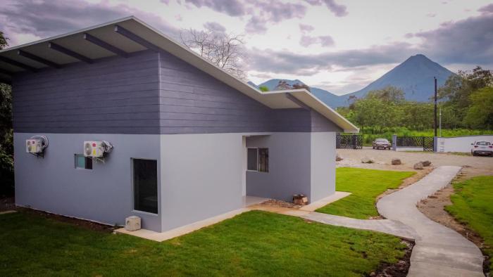 Villa Elemental Modern Villa Volcano Views & Luxe Touches