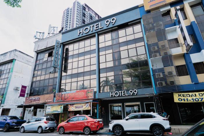 Hotel 99 Seri Kembangan Serdang