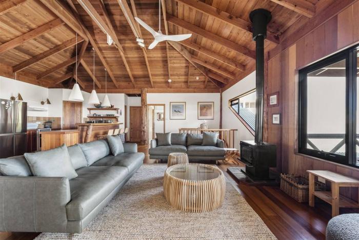 Yallingup Sunsets Timeless Beach Shack and Sea Views