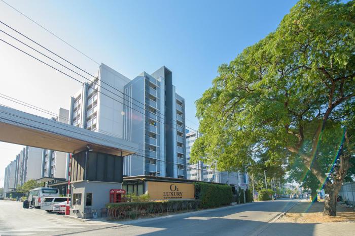 O2 Grand Suvarnabhumi Airport - Free Shuttle from Hotel to Suvarnabhumi Airport