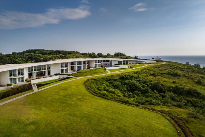 Araqila Boutique Beach Resort near MOPA airport