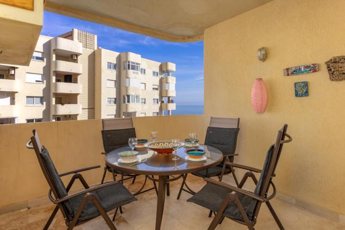 Mirador del Puerto by Lica Homes