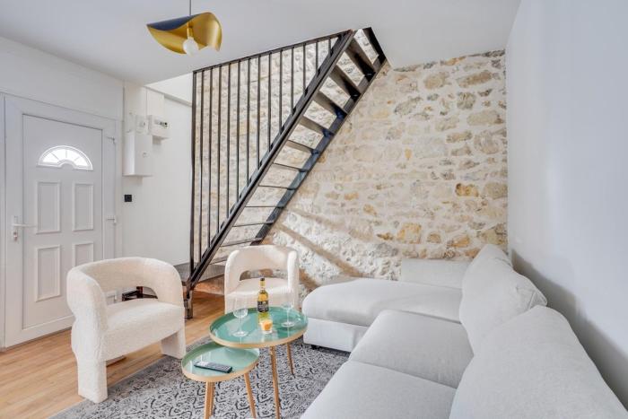 Maisons Alfort 8 Modern large apartment