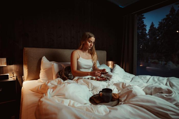 Aurora Igloo Village Ylläs Luna Suite - Hot Tub