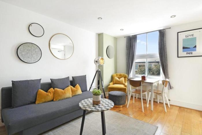 Charming 4 person apartment- 15mins to Central London