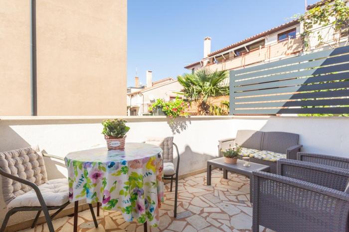 Charmantes Apartment nur 600 Meter zum Strand und wenige Minuten zum historischen Zentrum