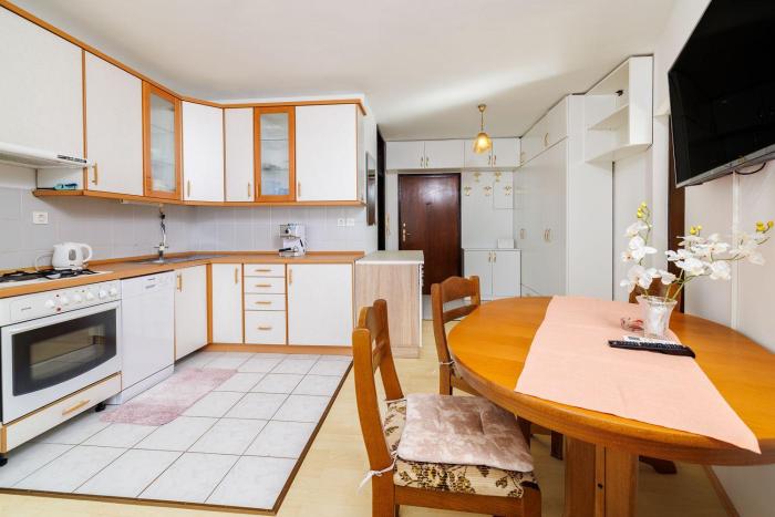 Beschauliches Apartment nur 500 Meter zum Strand mit Meerblick und Waschmaschine