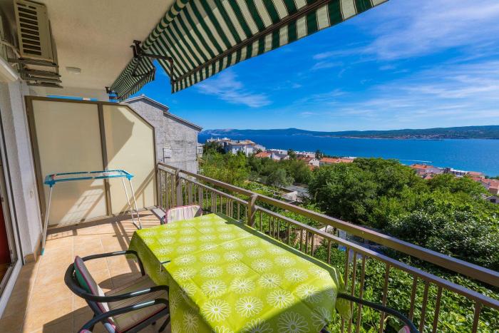 Malerisches Apartment nur 500 Meter zum Strand mit Meerblick, Grillbereich, Parkplatz