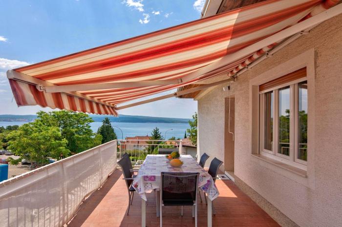 Lauschiges Apartment nur 300 Meter zum Sandstrand mit Meerblick und Parkplatz