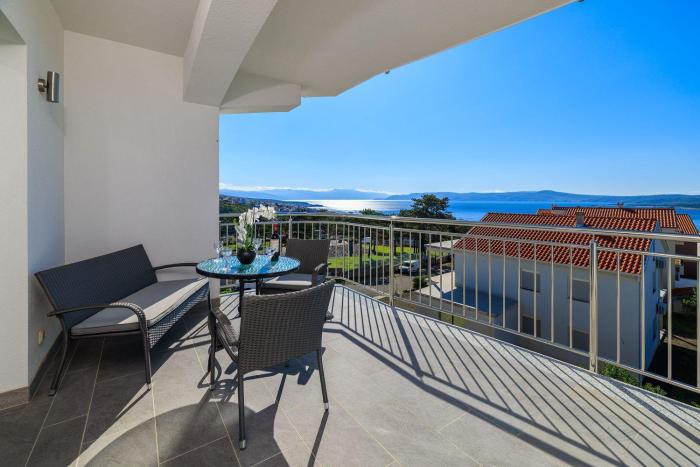 Lichtdurchflutetes Apartment mit Grillbereich, Meerblick, Waschmaschine