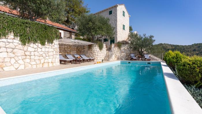 Villa Stolovi with panorama view by Villas Guide
