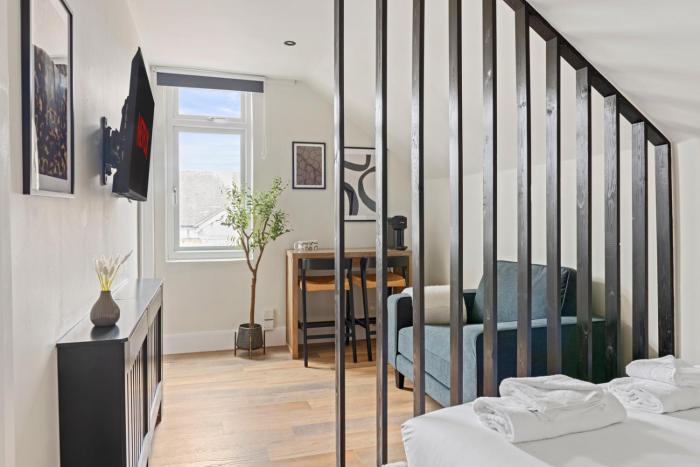 Chic 1 Bed Studio Retreat in West Bridgford