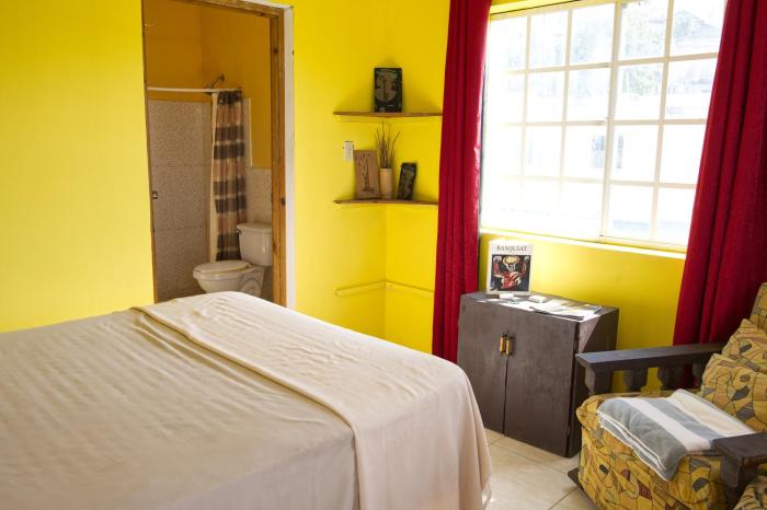 MoJalas Private Guest Room #18