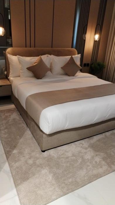 مدنايت -midnight