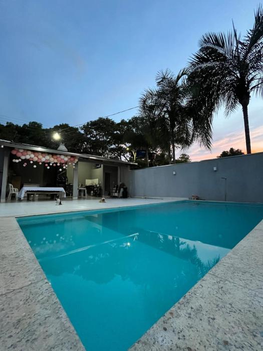 Chácara completa com churrasqueira e piscina