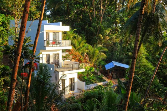 SIRUS Resort Tagulandang