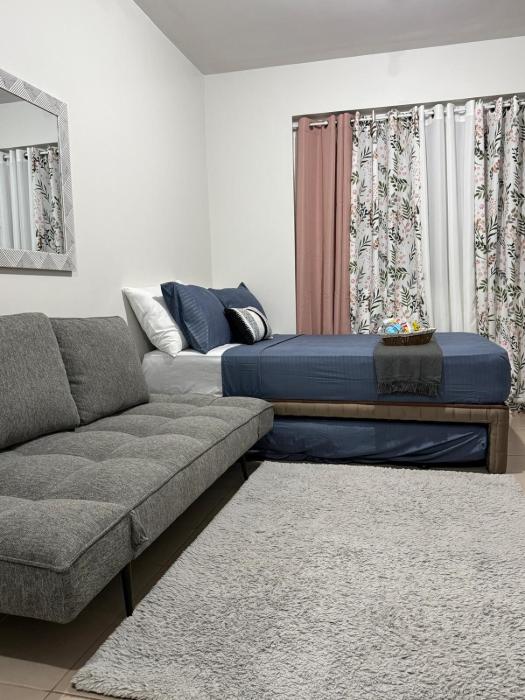 H&M Haven Mactan - Cozy & Relaxing Near Airport