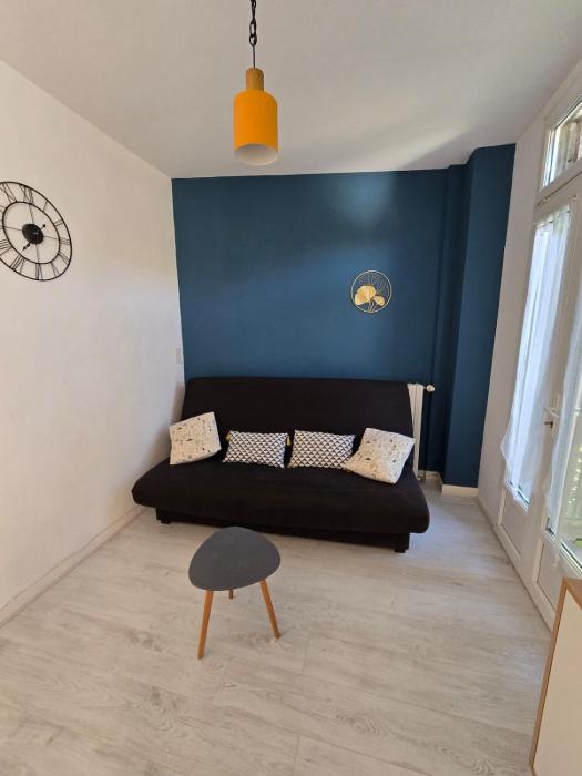 Appartement lumineux RDC, 4 personnes, T2 avec petit balcon