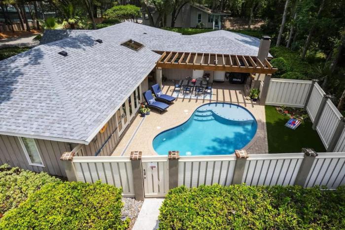 54 Folly Field Rd - Amazing Beach Home with Pool