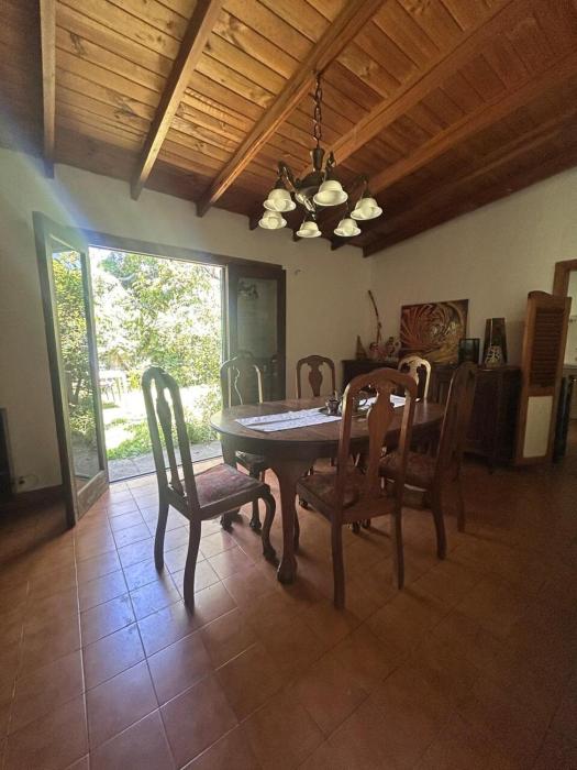 Lugar tranquilo , rodeado de verde, para 2 personas en parque luro, cerca del mar