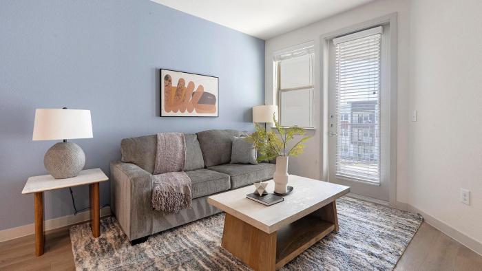 Landing Modern 1BD Gym Pool