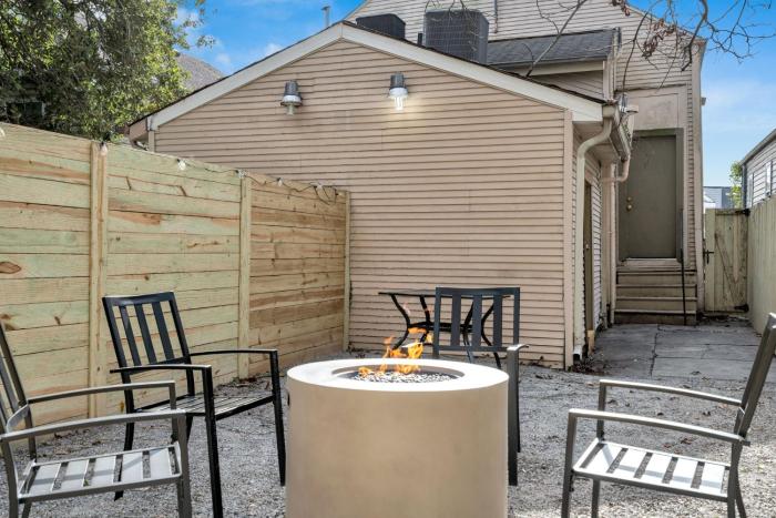 Victorian Shotgun Near FQ & Superdome