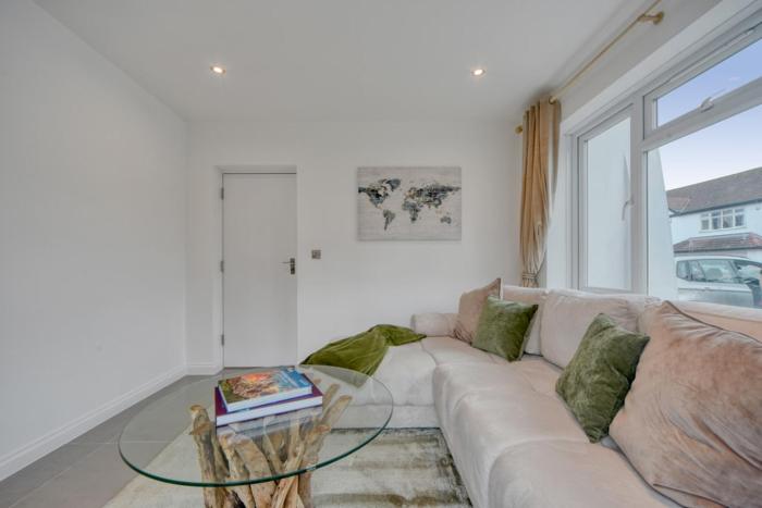 The Friendly Fern Apartment