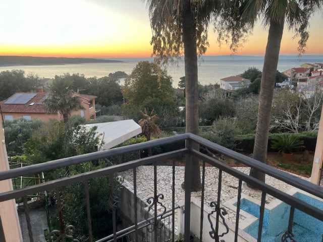 Apartment Supetarska Draga 11