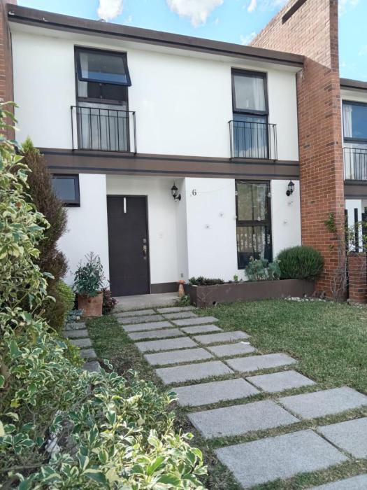 Casa de Don Moy & Tati - Family Home Near Antigua