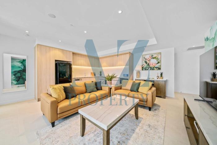 Luxury Perth CBD Apartment with Pool & Gym