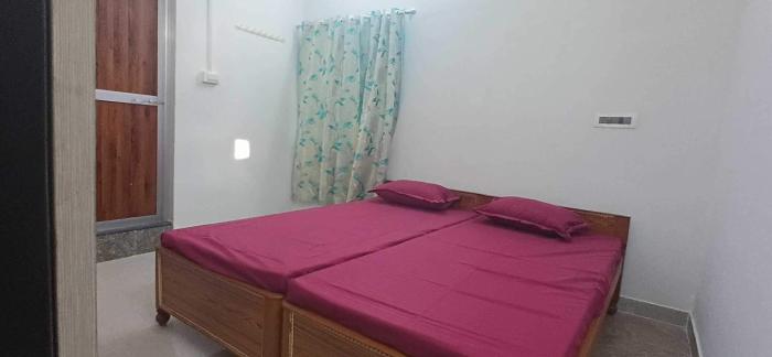 Hotel O Maharaj Guest House