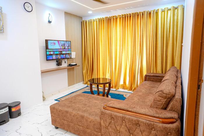 1 Bhk Luxury Flat in Samudhra Apartments -208