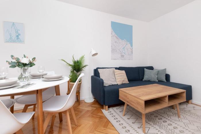 Cosy Apartment for 5 Guests Gdańsk Wrzeszcz by Noclegi Renters