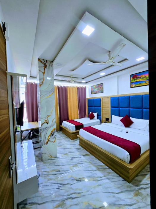 Hotel Aarav Grand