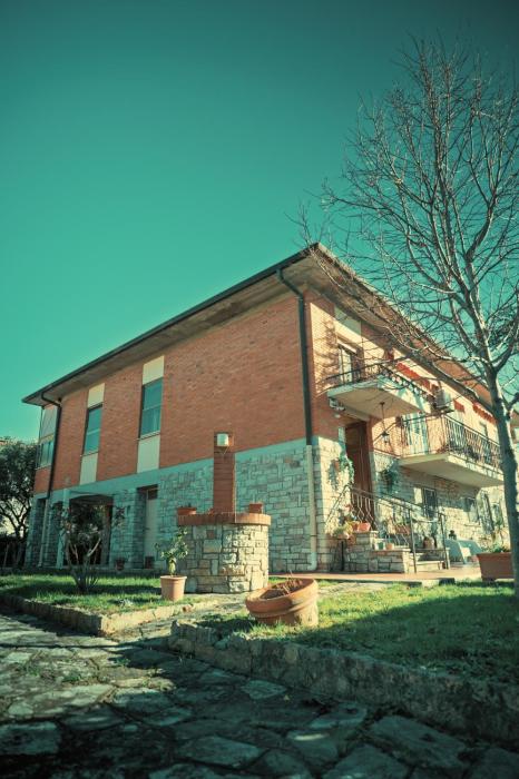 Lucys House, elegante alloggio rustico con tutti i comfort moderni a Pisa