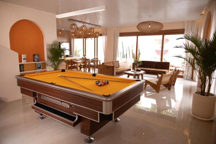 Luxury 3BR Canggu | Billiards | Outdoor Cinema