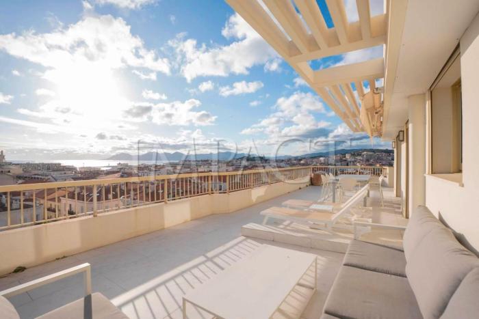 REF 2027 - Cannes Centre - Apartment for Rent