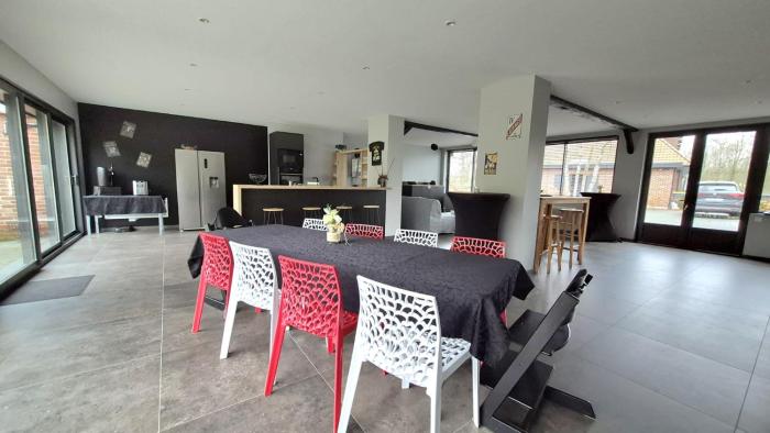 Escapade des Cavaliers, Lodge d Exception, Parking, Extérieur