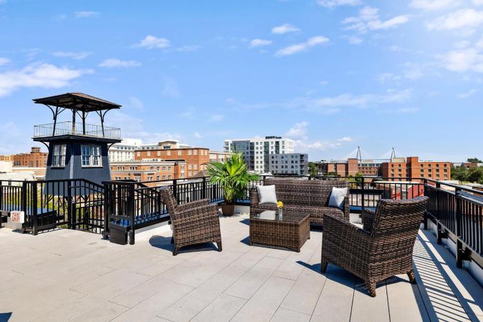 Fire Tower Downtown Gem 1BR with Balcony & Views