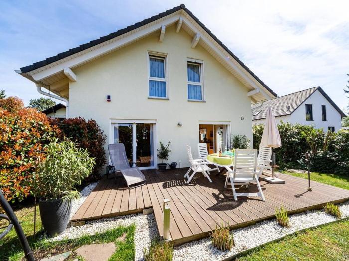 Holiday Home am Bodensee mit Garten und Terrasse by Interhome