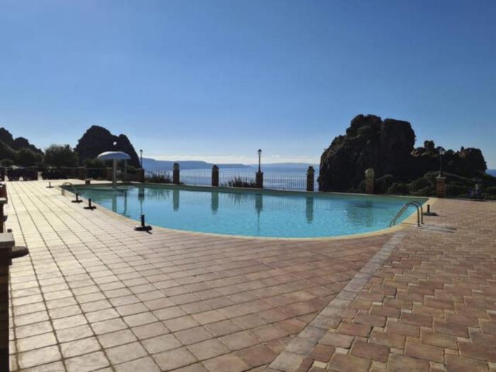 Holiday Home Haus Red Coral mit Gemeinschaftspool by Interhome