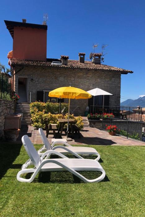 Apartment Wohnung nr- 2 im Casa Mary mit Balkon und Seeblick by Interhome