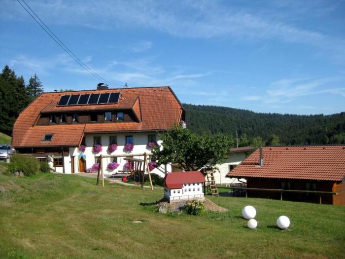 Apartment Wohnung Fübüüni by Interhome