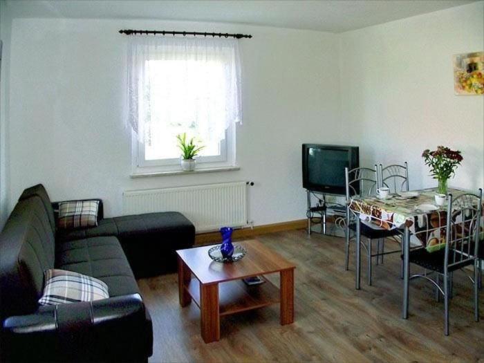 Apartment Schöne Ferienwohnung mit Garten und Grill by Interhome