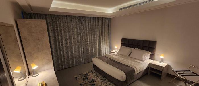 New Green Leaf Hotel